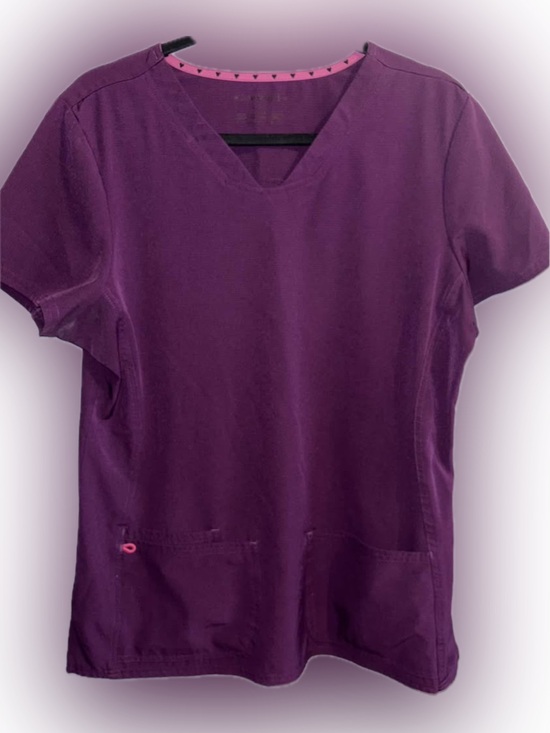 Tops - ⭐️ 4 for $25 SALE ⭐️ Women’s V-Neck Medical Scrub Top in Deep Plum